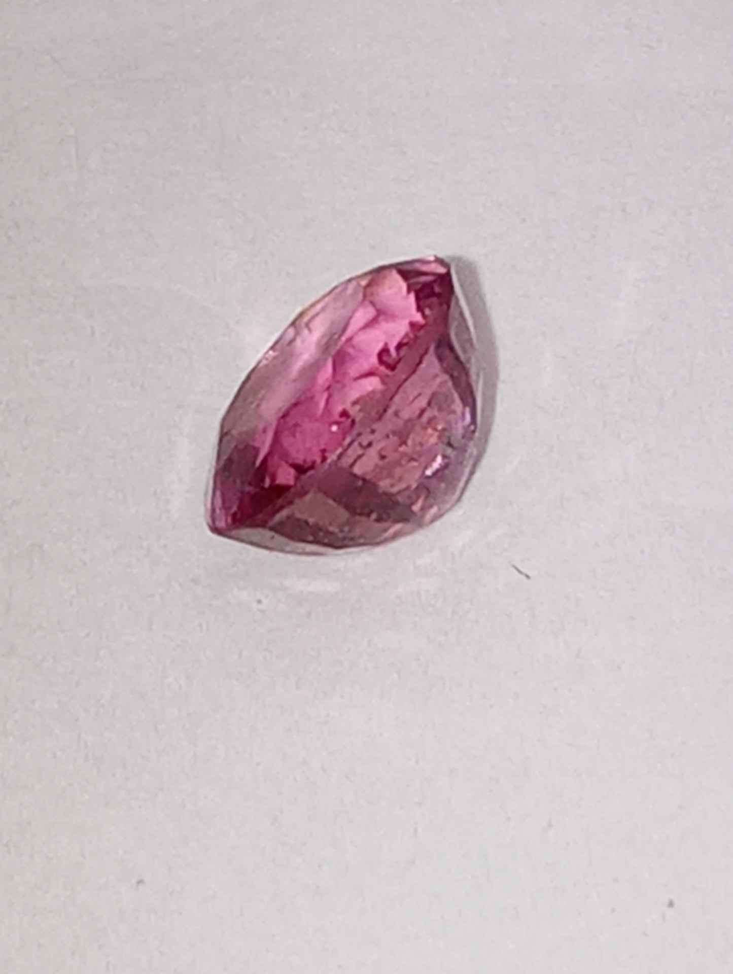 spinel gemstone Burmese pink, 6mmx5.5mm oval cut, .93ct
