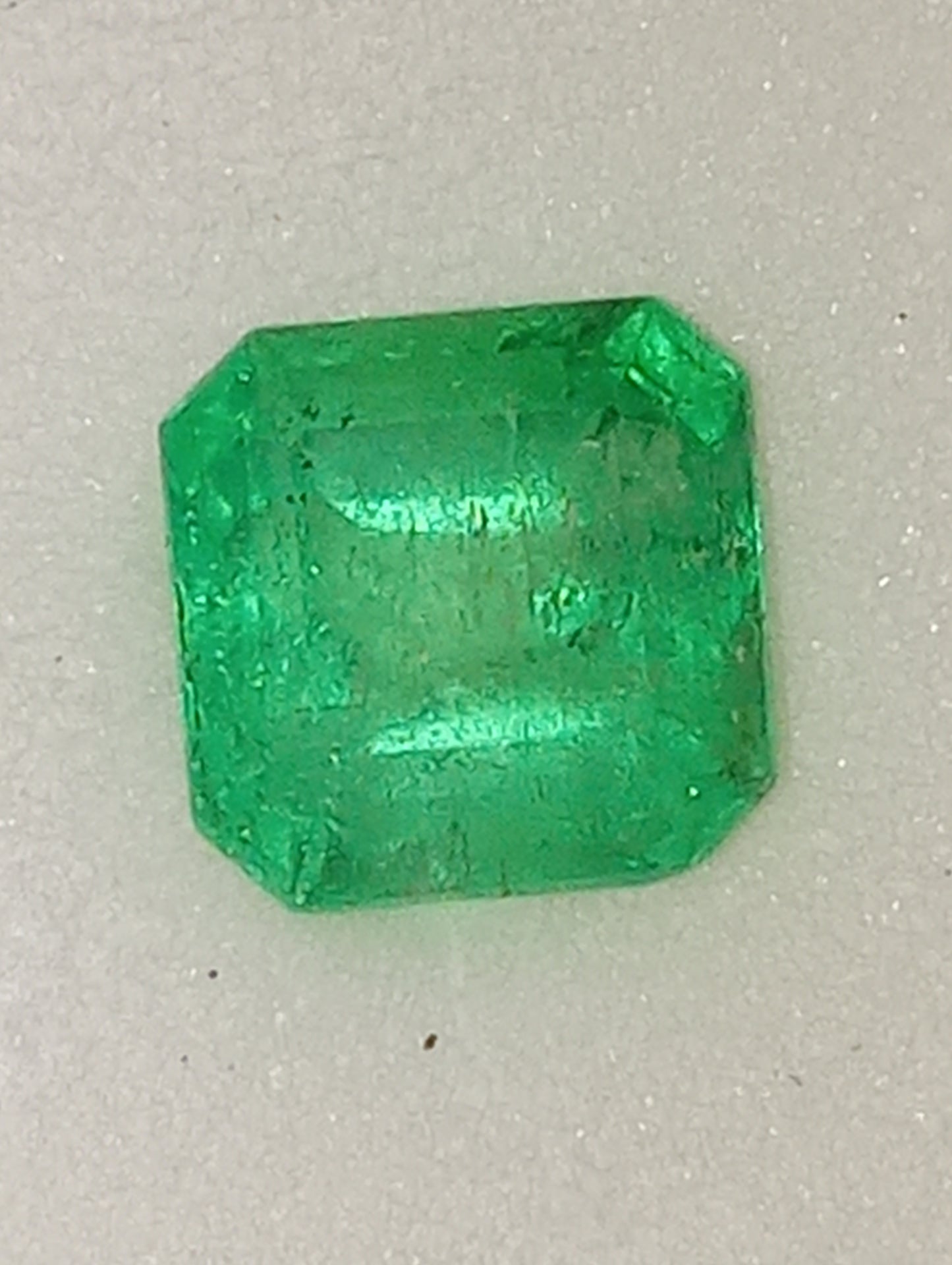 emerald gemstone Colombian, 6mm square cut, 1.27ct