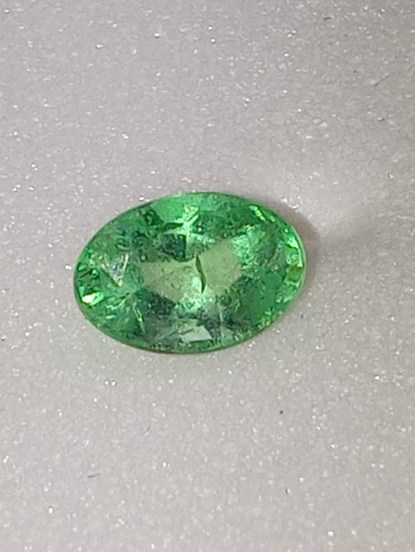 emerald gemstone Colombian, 6mmx4mm oval cut, .40ct