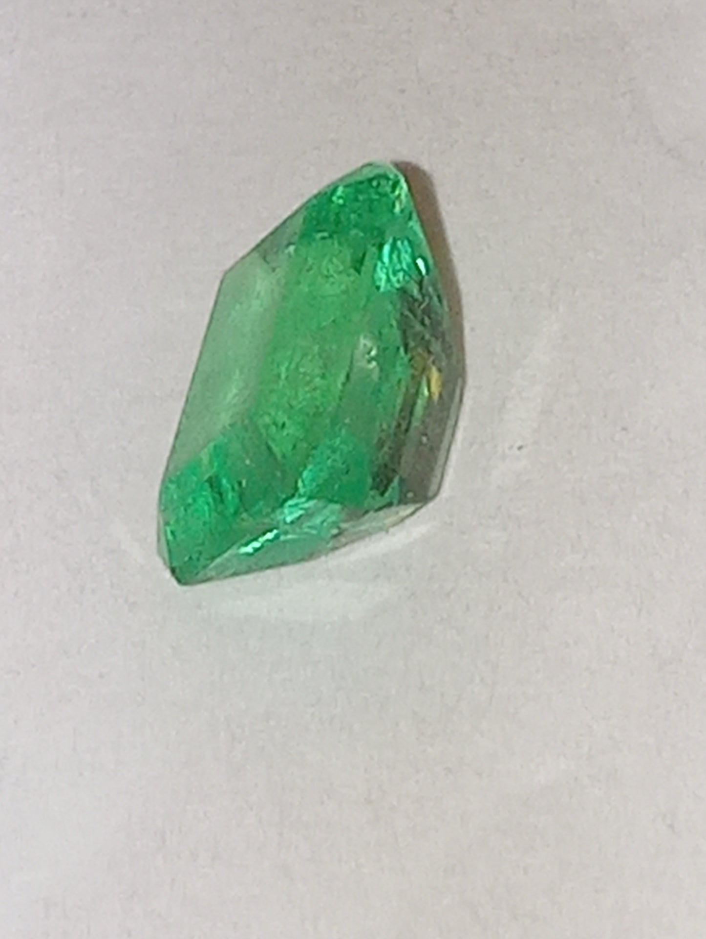 emerald gemstone Colombian, 8mmx6mm emerald cut, 1.36ct