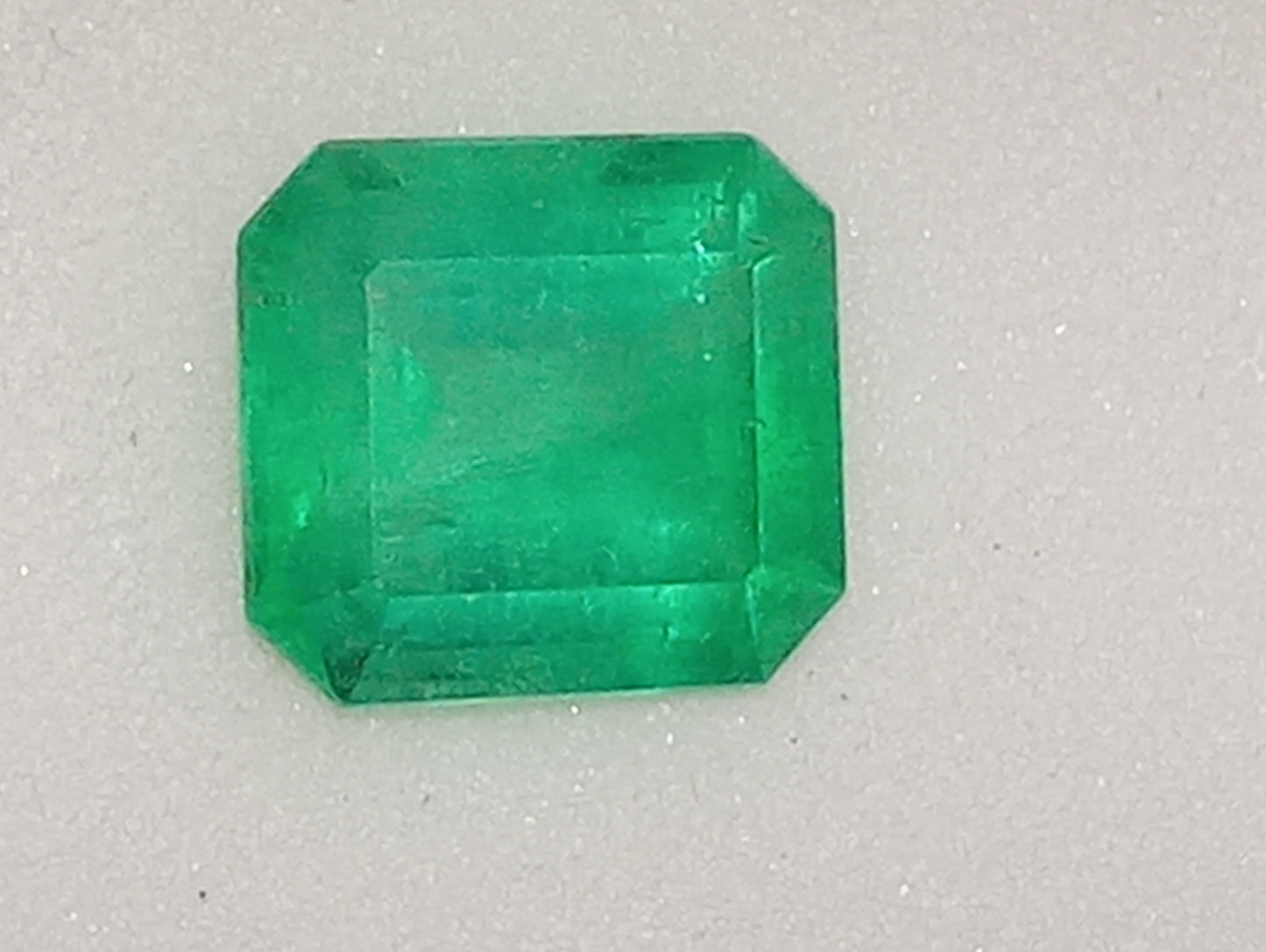 emerald gemstone Colombian, 7mmx6.5mm emerald cut, 1.23ct
