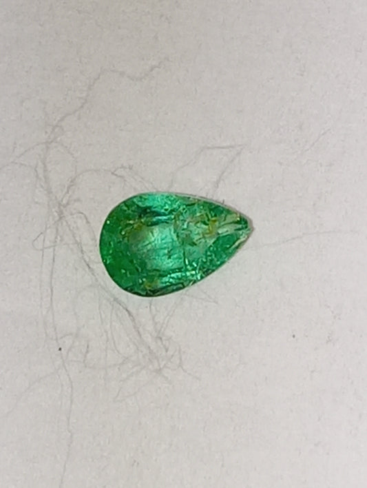 emerald gemstone Nigerian, 5mmx3.5m pear cut, .19ct