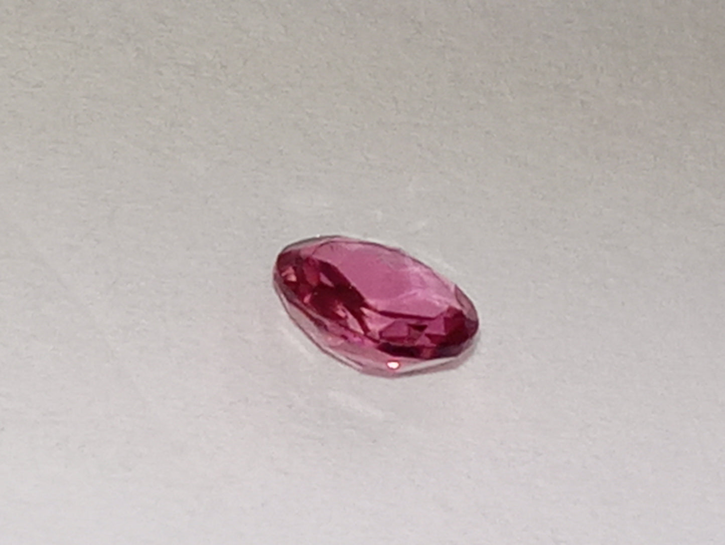 tourmaline gemstone pink, 5mm round cut, .40ct