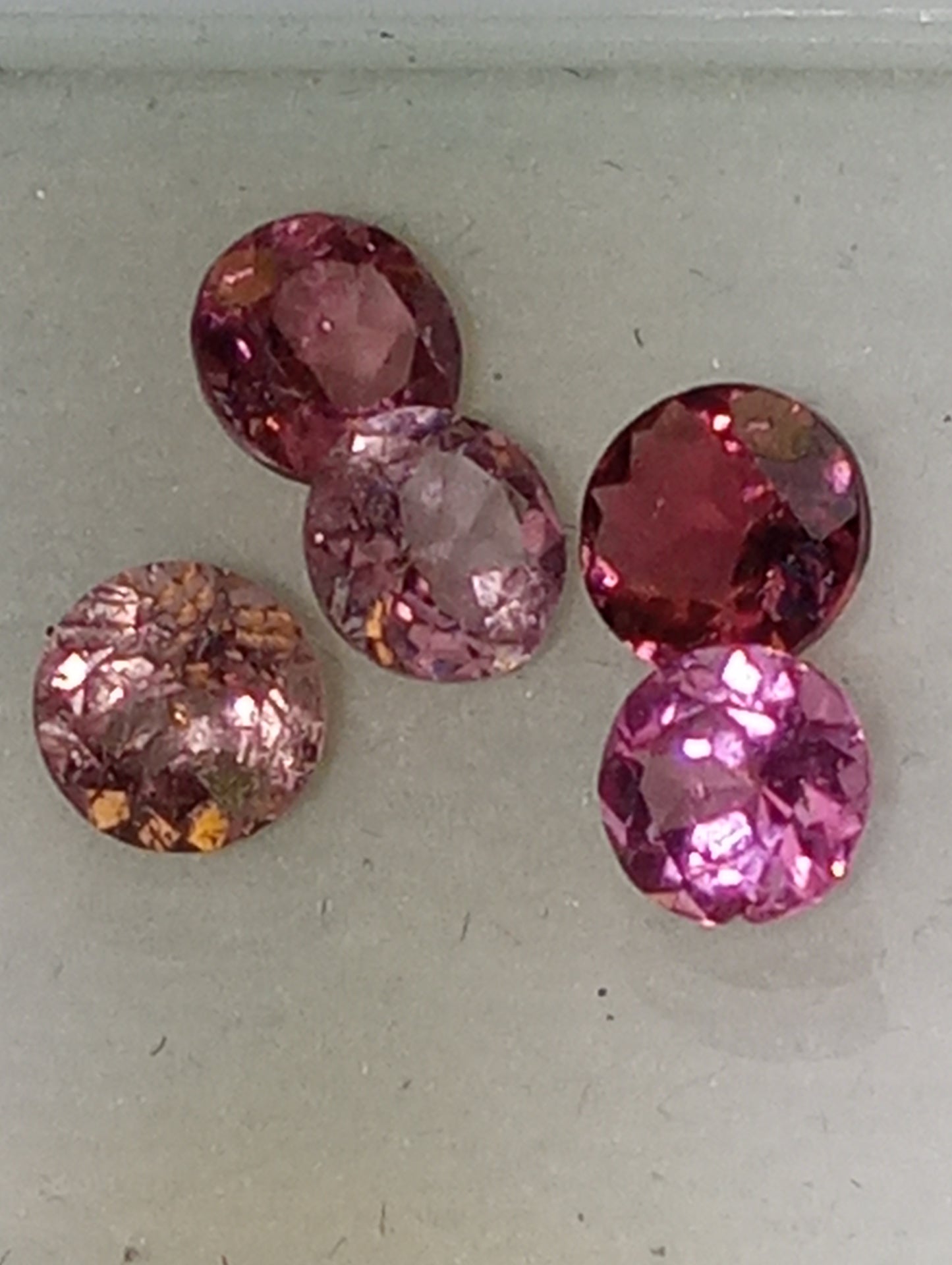 tourmaline gemstones pink, 5mm round cuts, 5 stones, 2.28ctw