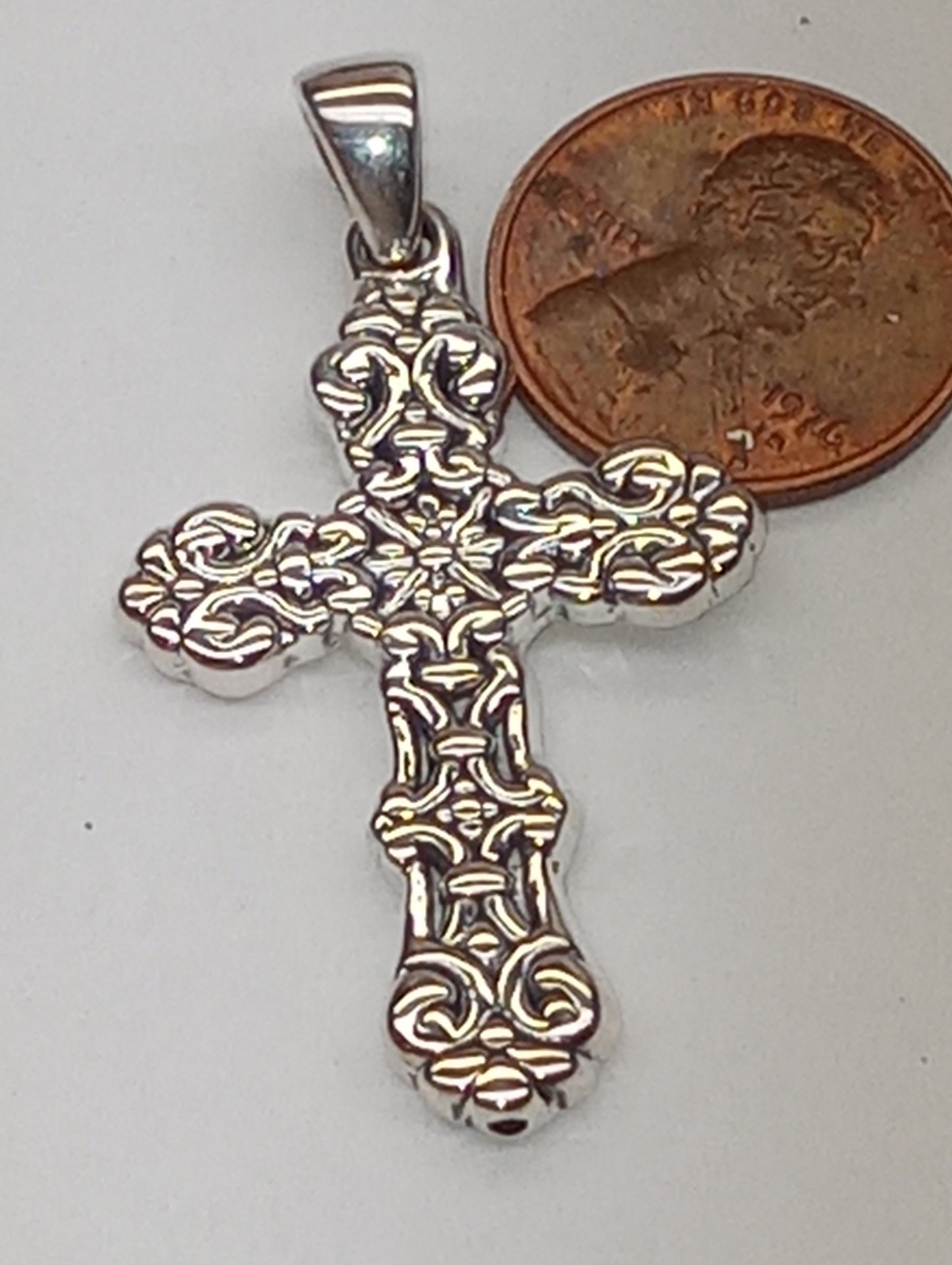 pendant sterling silver  cross, 3.20g