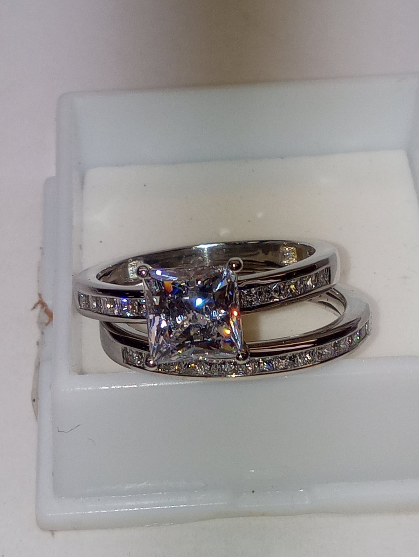 ring LUSTRO STELLA(TM), cz set of 2 rings, in platinum over sterling silver, size 9, 4.75ctw