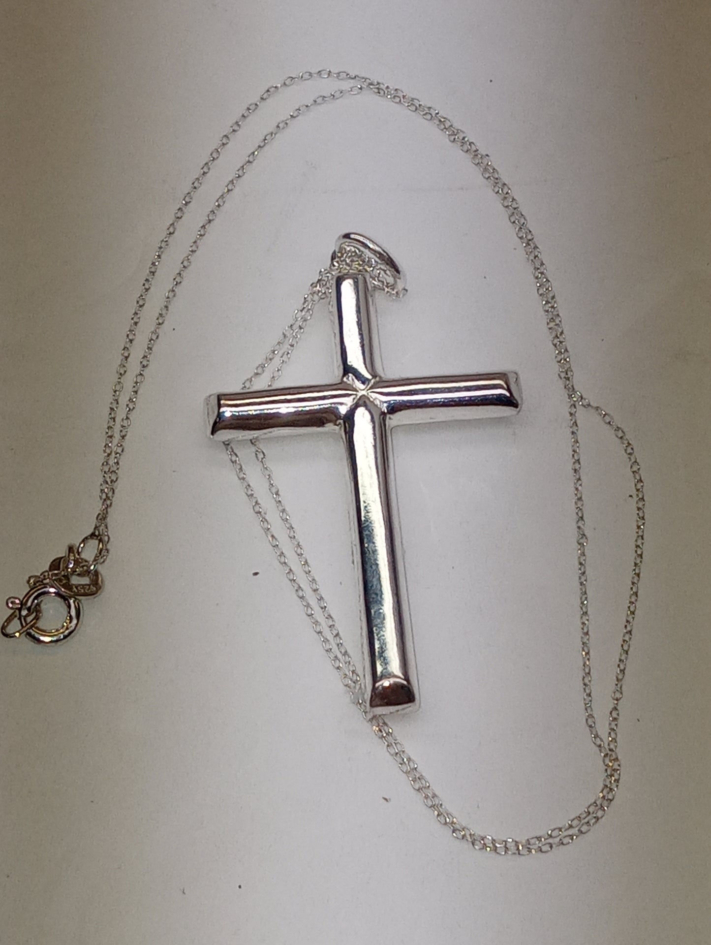 pendant necklace, sterling silver cross pendant, 18 inch necklace, 3.49g