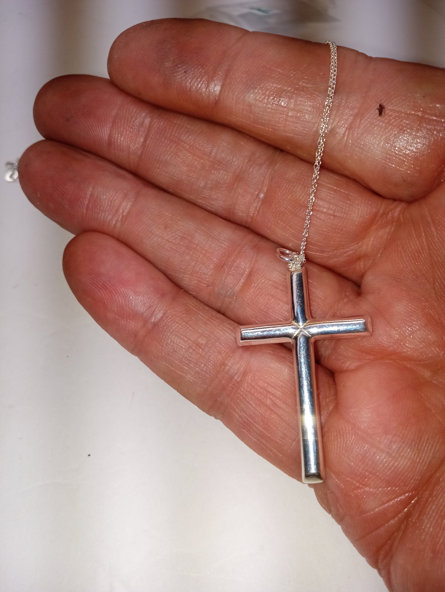 pendant necklace, sterling silver cross pendant, 18 inch necklace, 3.49g