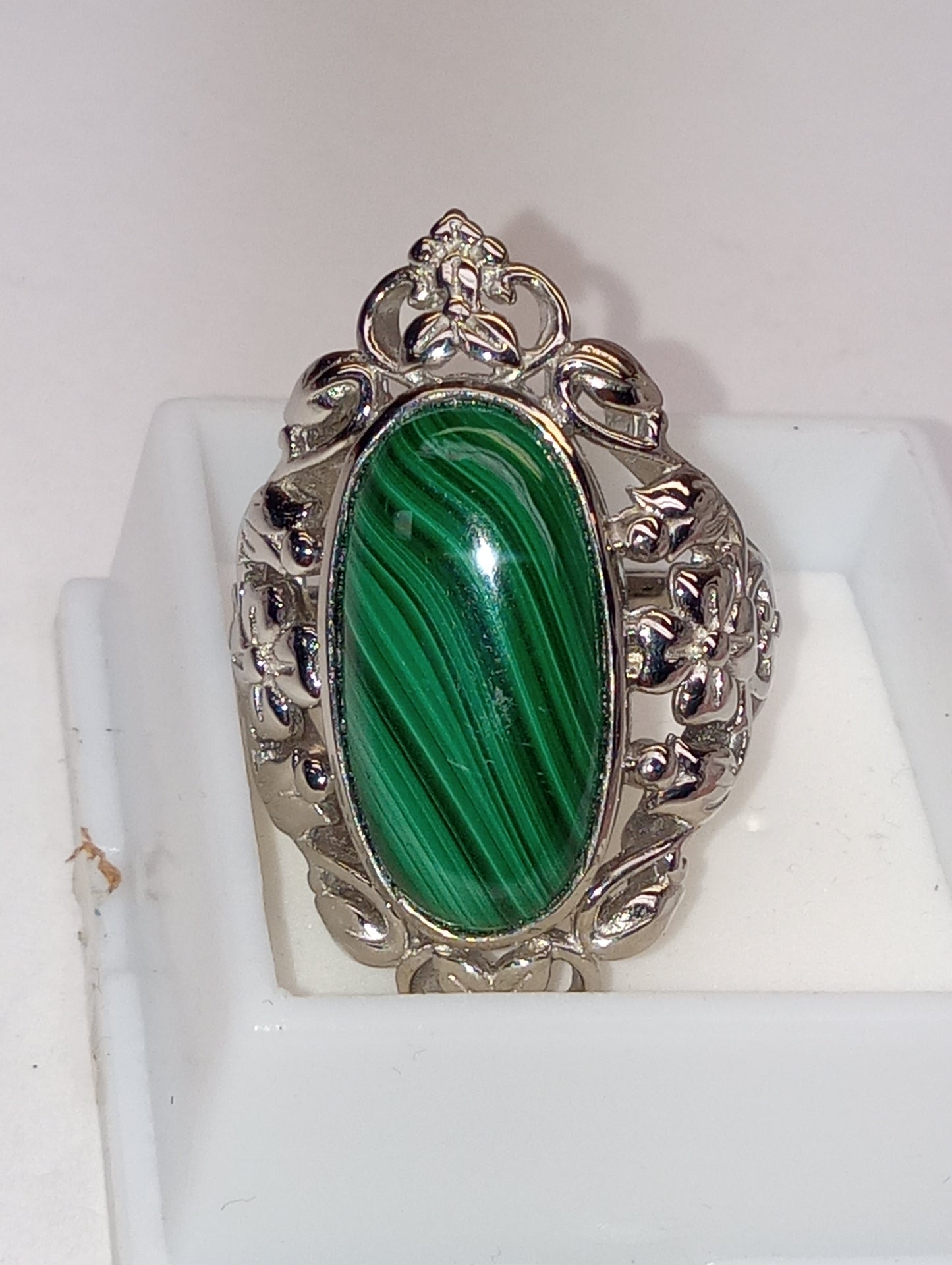 ring African malachite, in platinum over copper, size 7, 11.50ctw