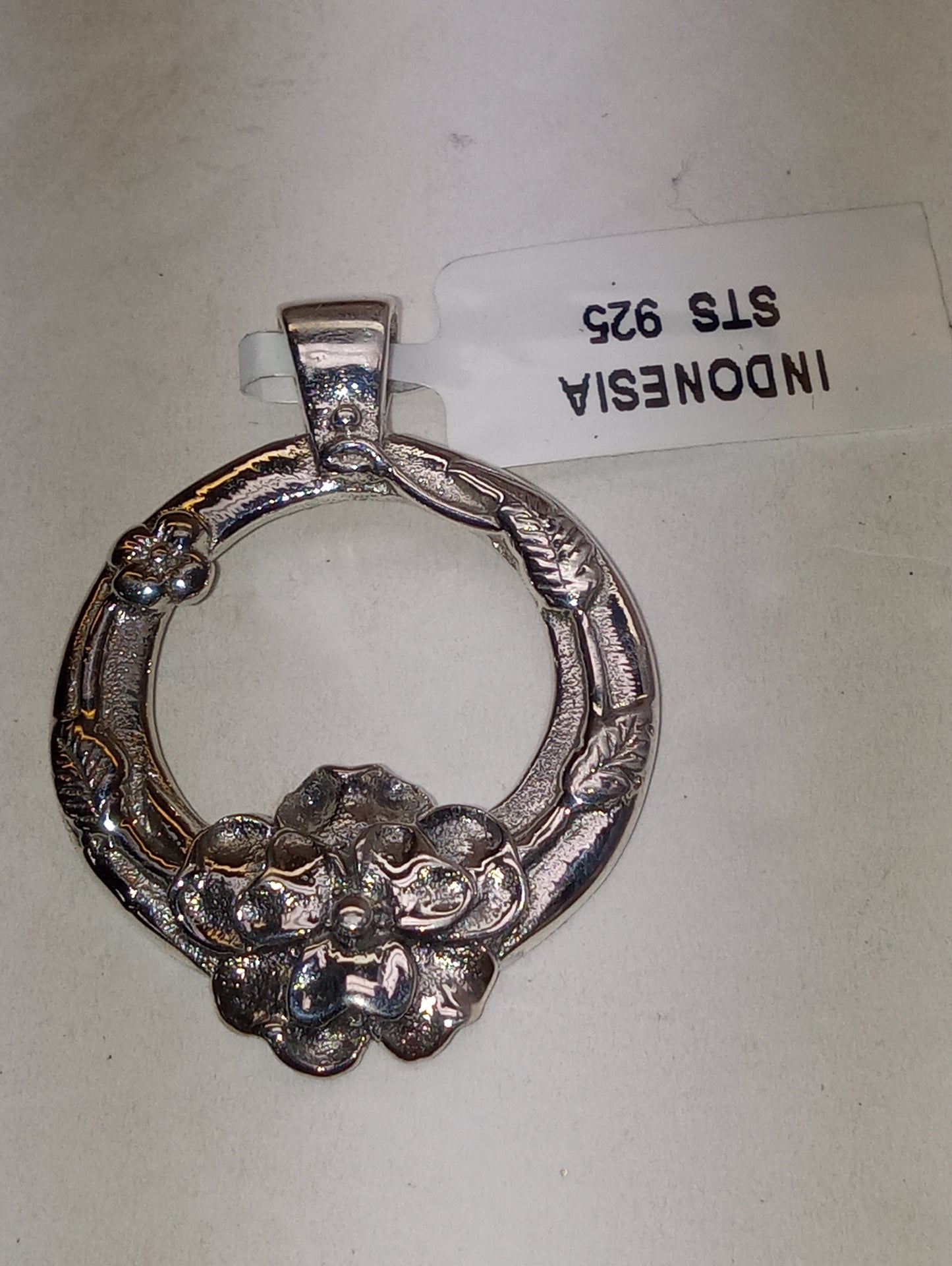 pendant Bali Legacy, wreath in sterling silver, 3.5g, no chain