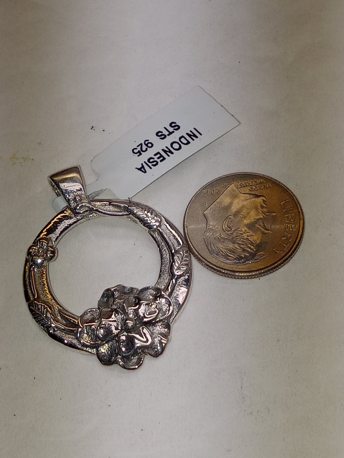 pendant Bali Legacy, wreath in sterling silver, 3.5g, no chain