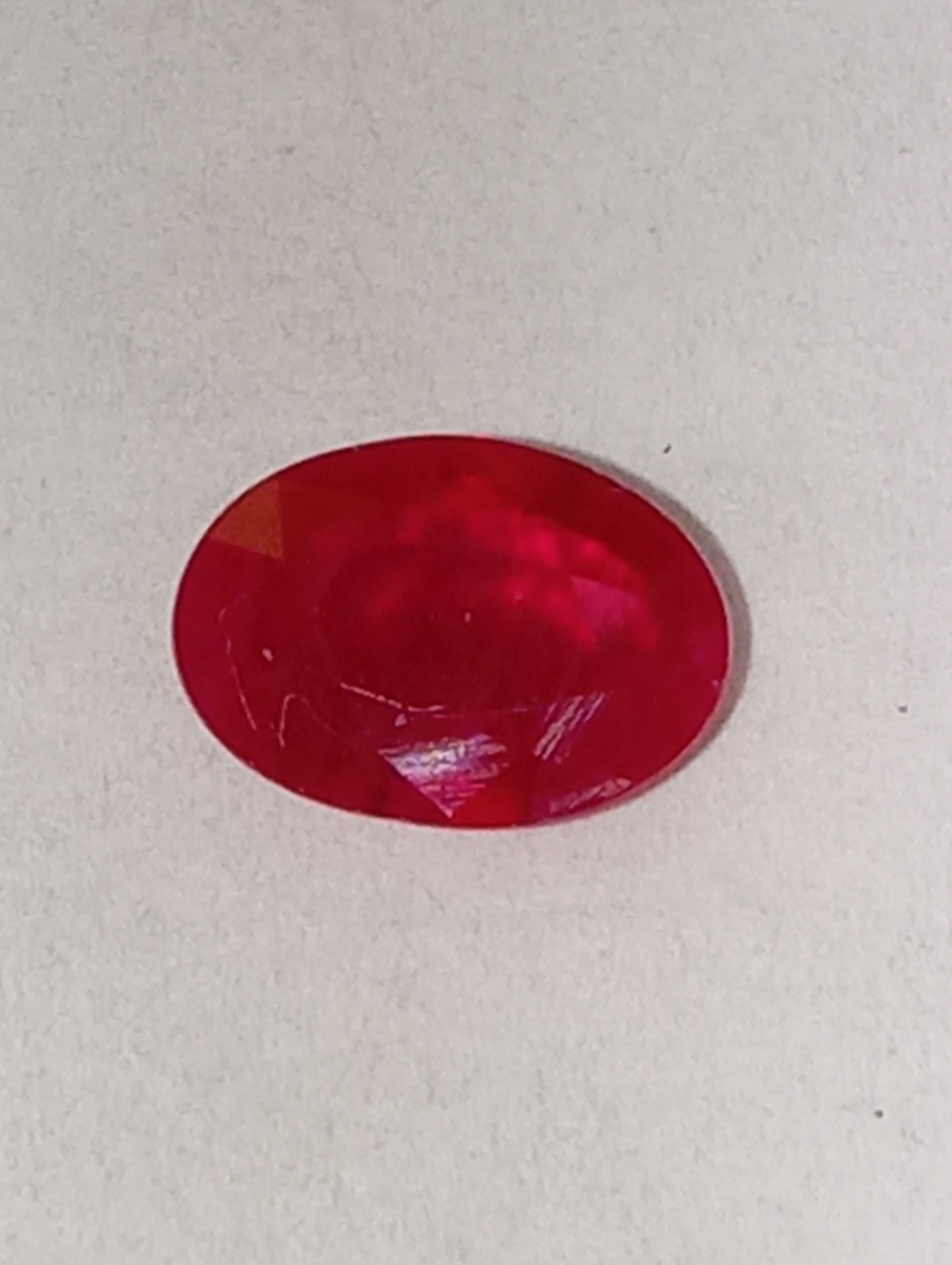 ruby gemstone Burma, 7mmx5mm oval cut, 1.05ct