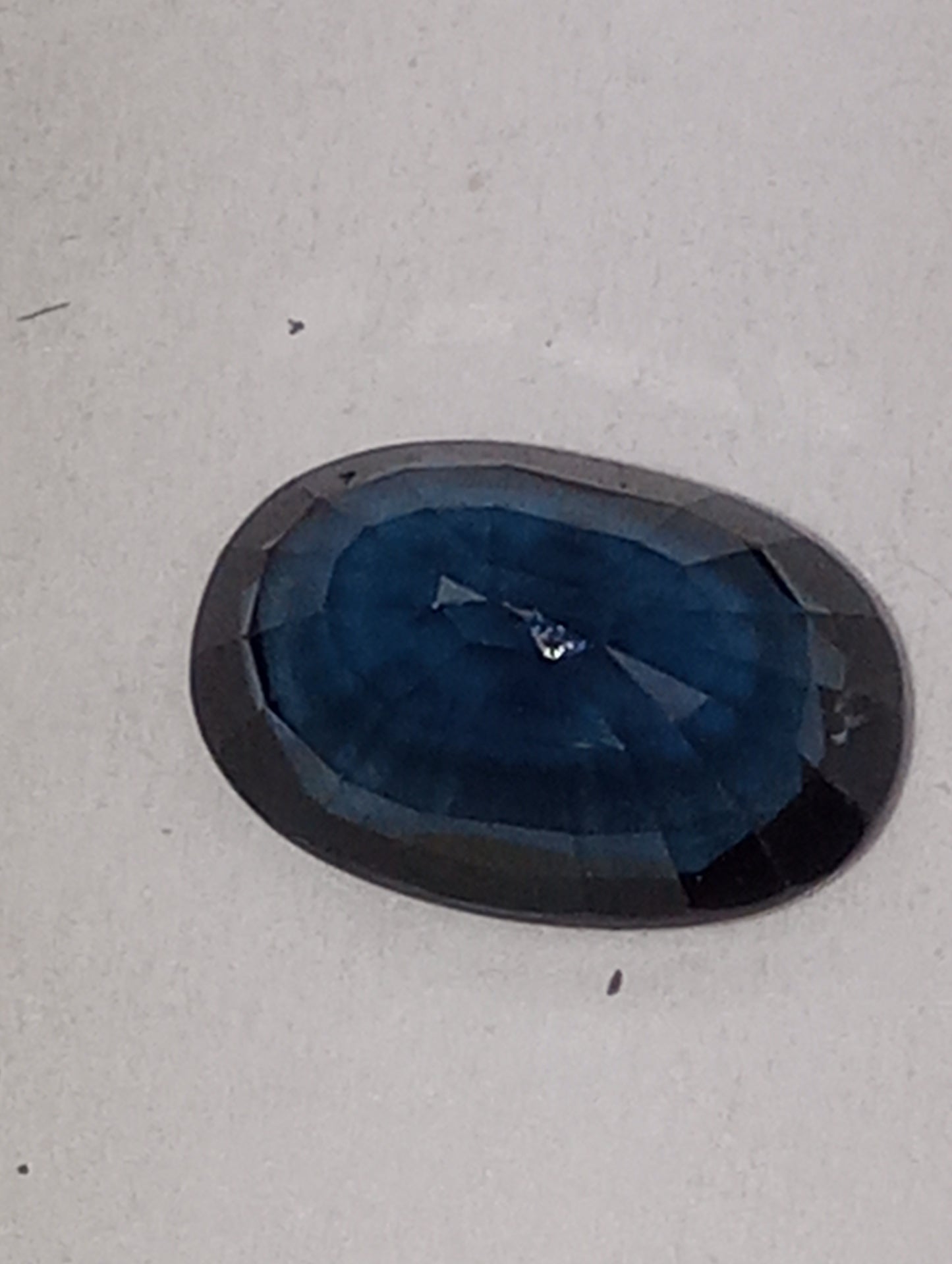 spinel gemstone, blue, 9.5mmx6.5mm oval cut, 2ct