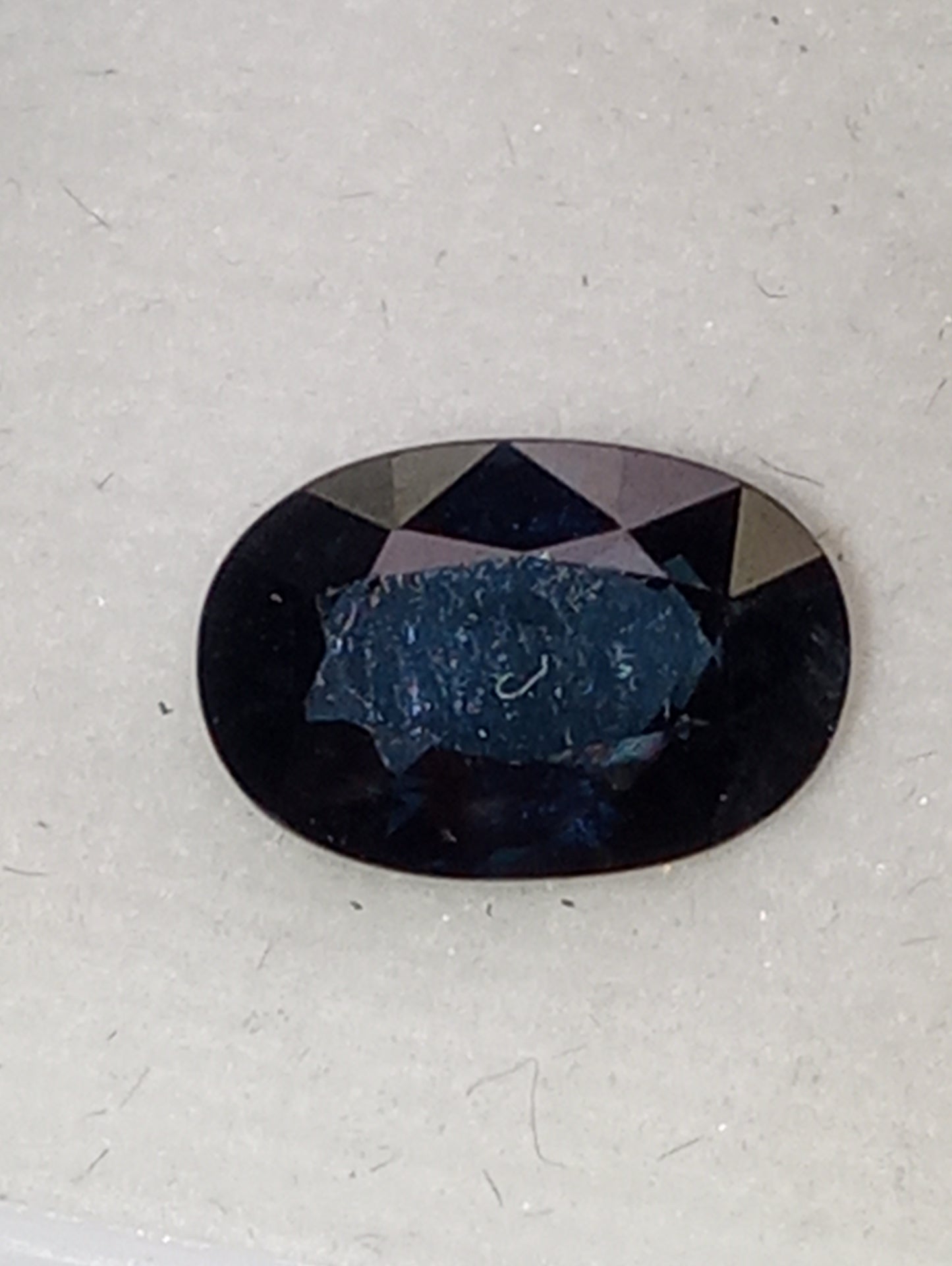 spinel gemstone, blue, 9.5mmx6.5mm oval cut, 2ct