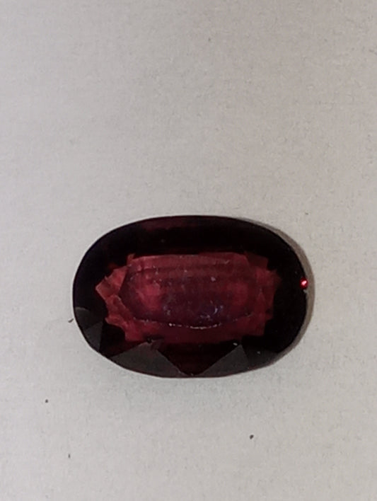 spinel gemstone Burmese, cranberry, oval cut, 1.99ct
