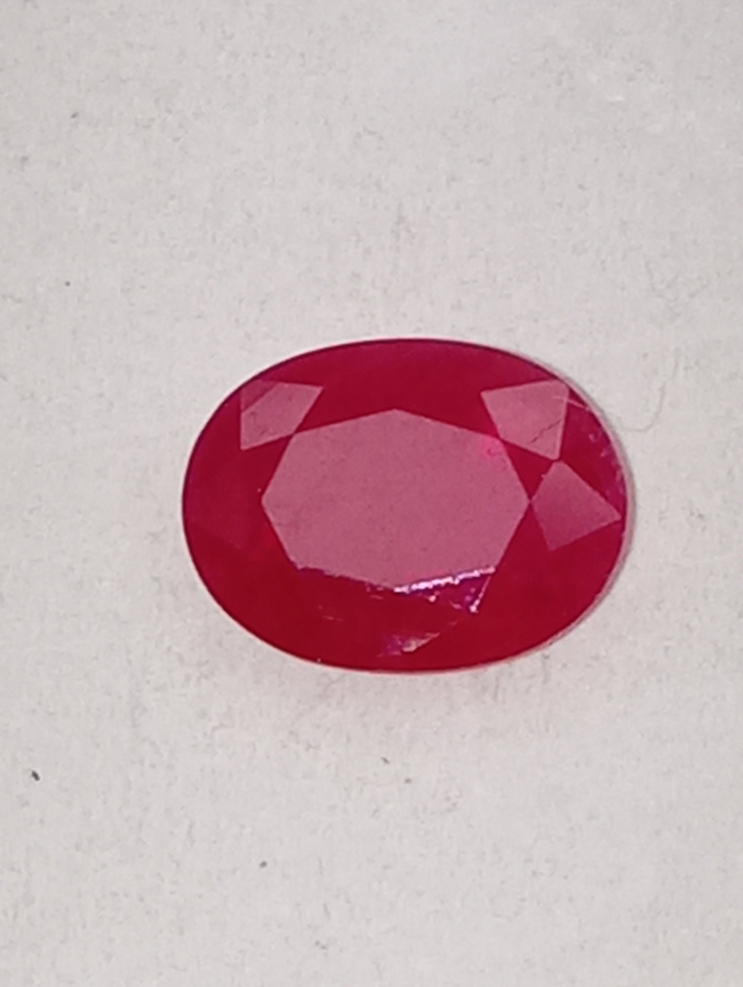 ruby gemstone Burma, 8mmx6mm oval cut, shallow, 1.16ct