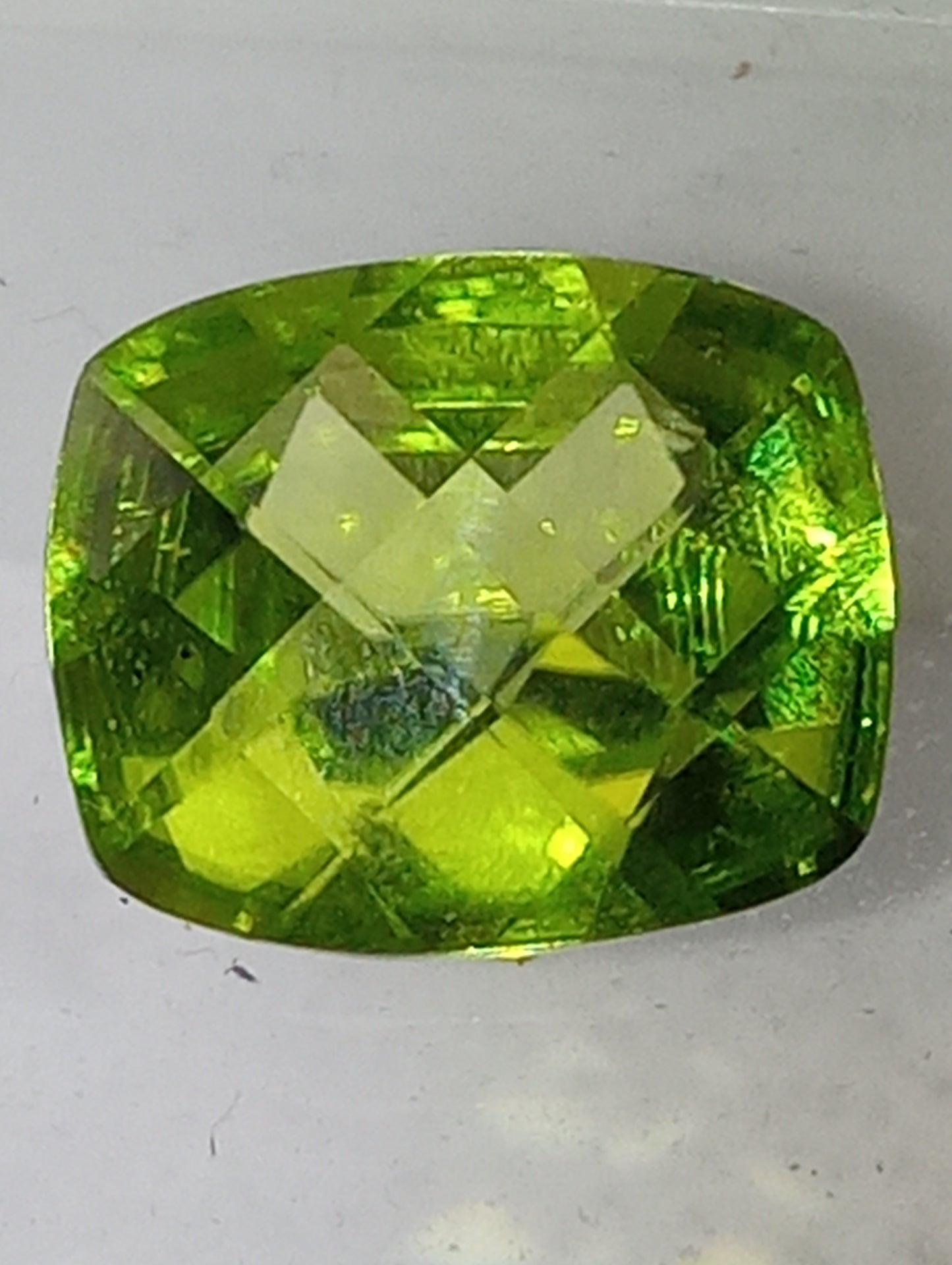 peridot gemstone Burma, 12mmx10mm cushion cut, 4.64ct