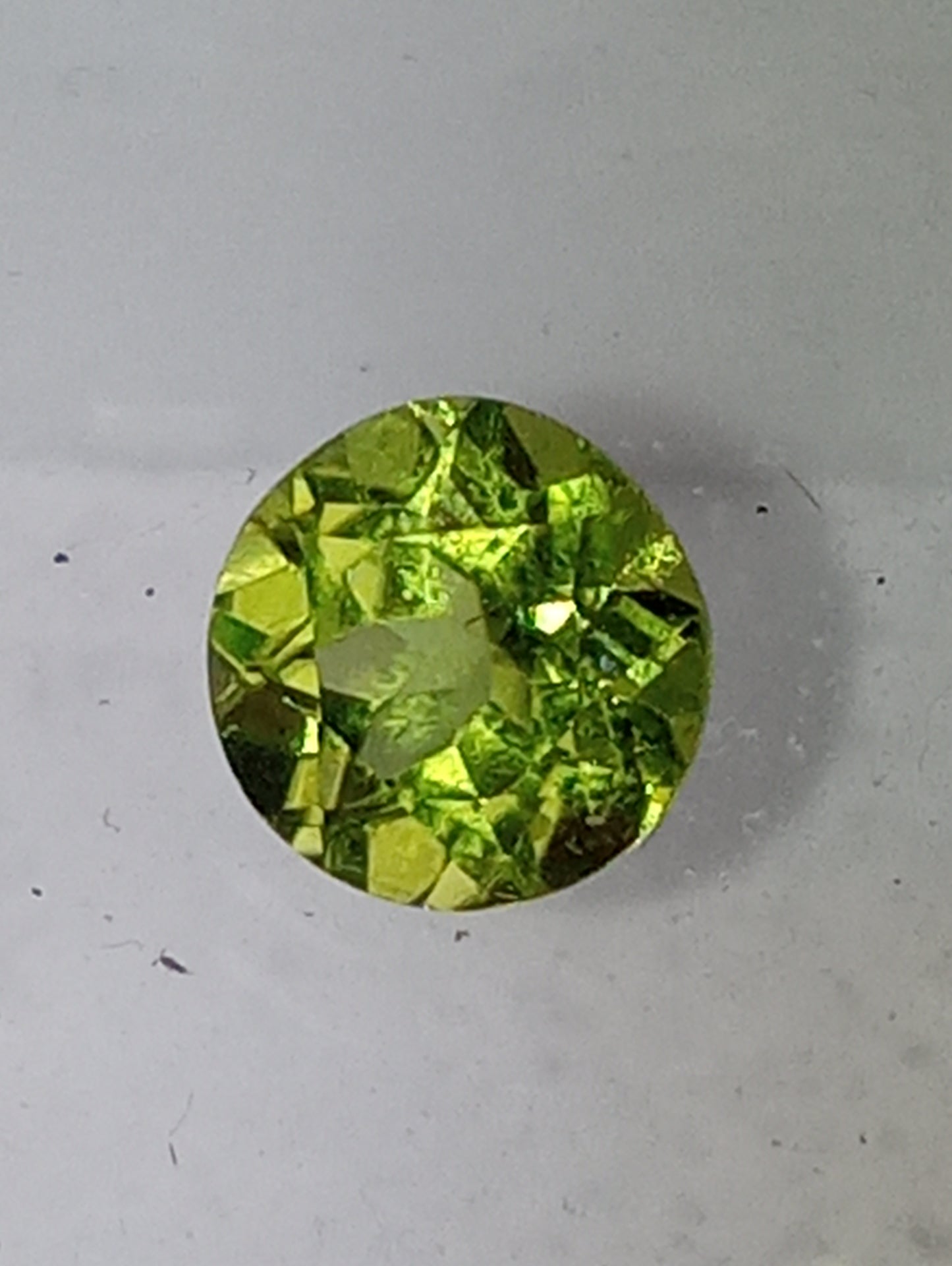 peridot gemstone, 7mm round cut, 1.06ct-1.65ct